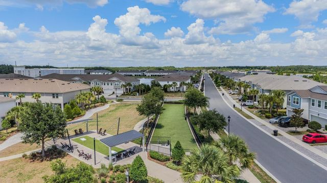 19153 ELSIMONT ISLE, Lutz, FL 33558
