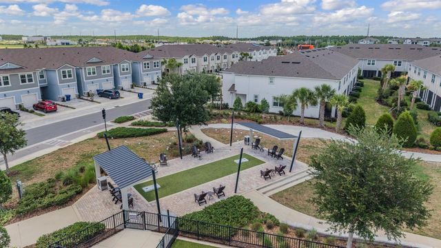 19153 ELSIMONT ISLE, Lutz, FL 33558