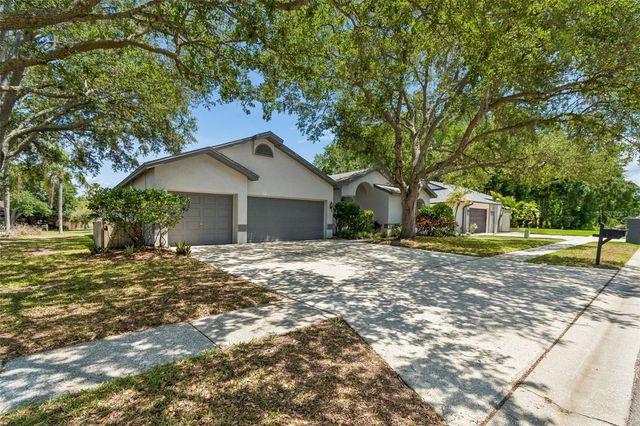 5488 OAKRIDGE DRIVE, Palm Harbor, FL 34685