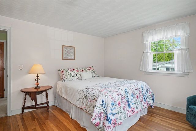 16 Laurel, Hudson, MA 01749