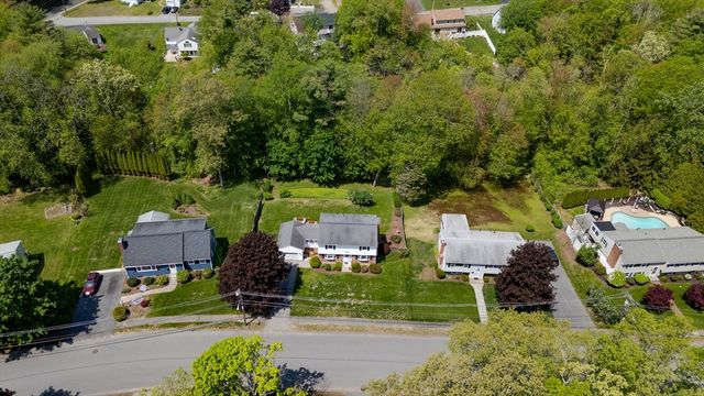 16 Laurel, Hudson, MA 01749