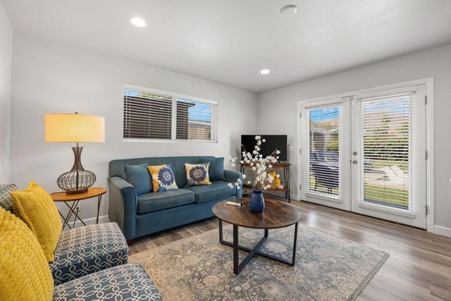 73758 De Anza Way, Palm Desert, CA 92211