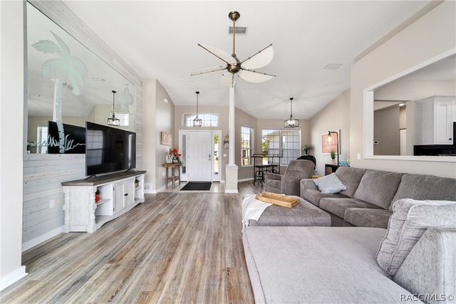 4543 N Jademoor Drive, Beverly Hills, FL 34465