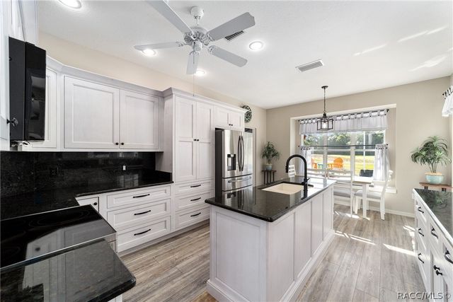 4543 N Jademoor Drive, Beverly Hills, FL 34465