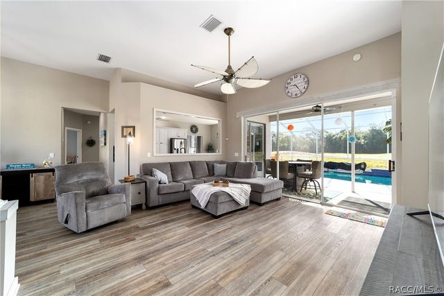 4543 N Jademoor Drive, Beverly Hills, FL 34465