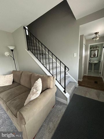 21 MATTHEW DR, Reading, PA 19608