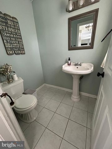 21 MATTHEW DR, Reading, PA 19608