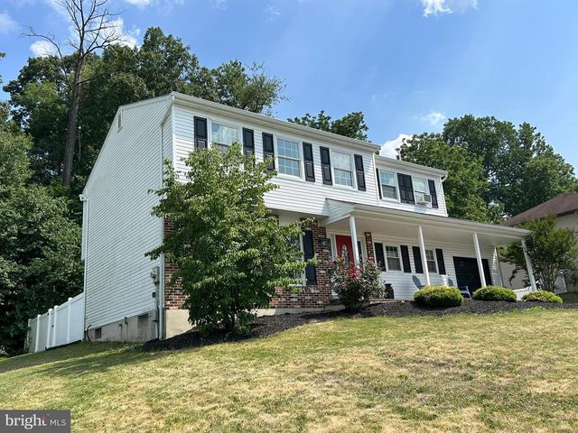 21 MATTHEW DR, Reading, PA 19608