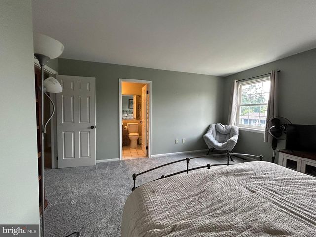 21 MATTHEW DR, Reading, PA 19608