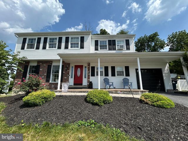 21 MATTHEW DR, Reading, PA 19608