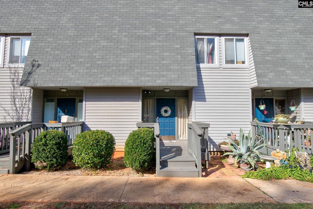 301 Harbor Heights Drive 15C, Lexington, SC 29072