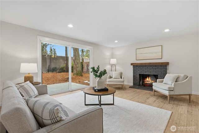 17161 SE 264th Street, Covington, WA 98042