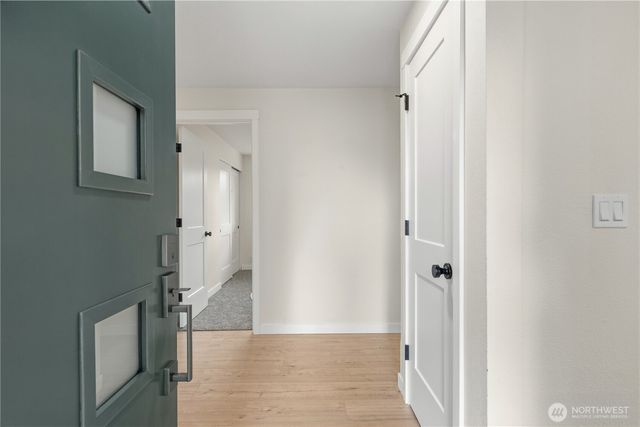 17161 SE 264th Street, Covington, WA 98042