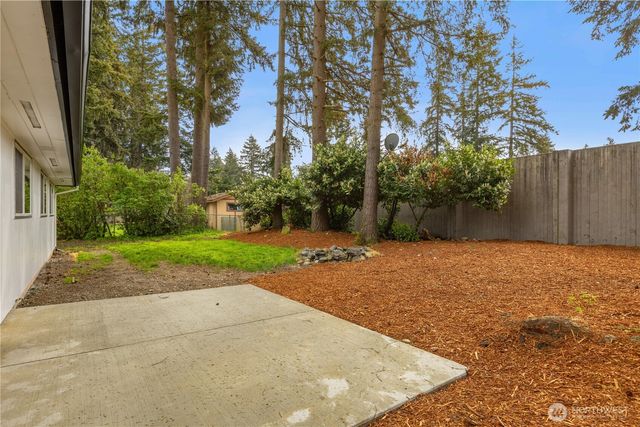 17161 SE 264th Street, Covington, WA 98042