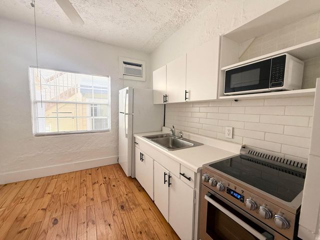 311 Wildermere Road, West Palm Beach, FL 33401