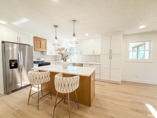 228 Breezy Lane, Kokomo, IN 46901