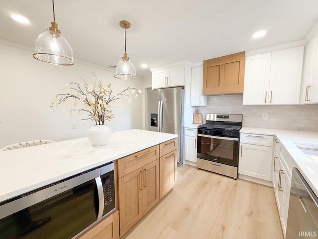 228 Breezy Lane, Kokomo, IN 46901