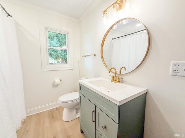 228 Breezy Lane, Kokomo, IN 46901