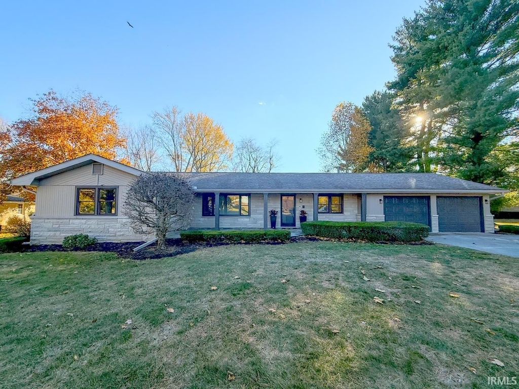 228 Breezy Lane, Kokomo, IN 46901