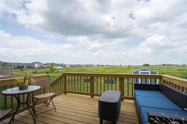 812 3rd Street NW, Bondurant, IA 50035
