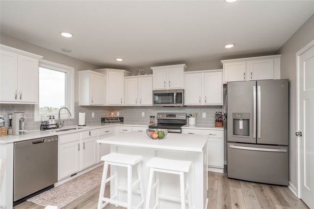 812 3rd Street NW, Bondurant, IA 50035
