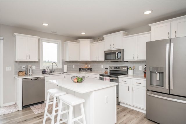 812 3rd Street NW, Bondurant, IA 50035