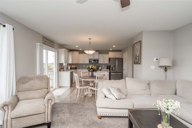 812 3rd Street NW, Bondurant, IA 50035