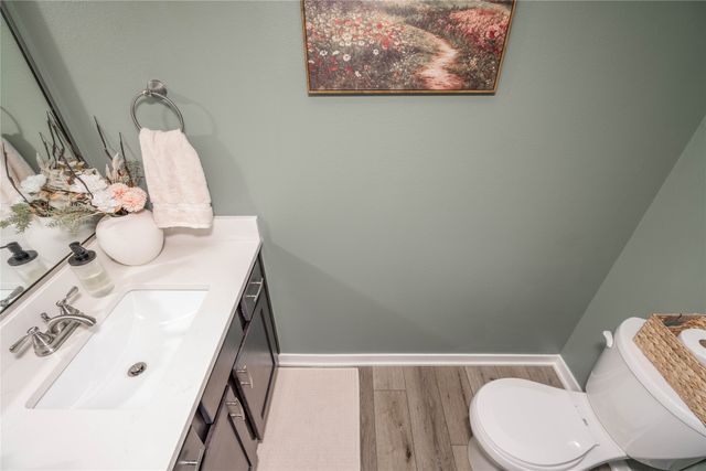 812 3rd Street NW, Bondurant, IA 50035