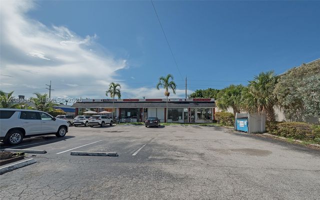 690 E Mcnab Rd, Pompano Beach, FL 33060