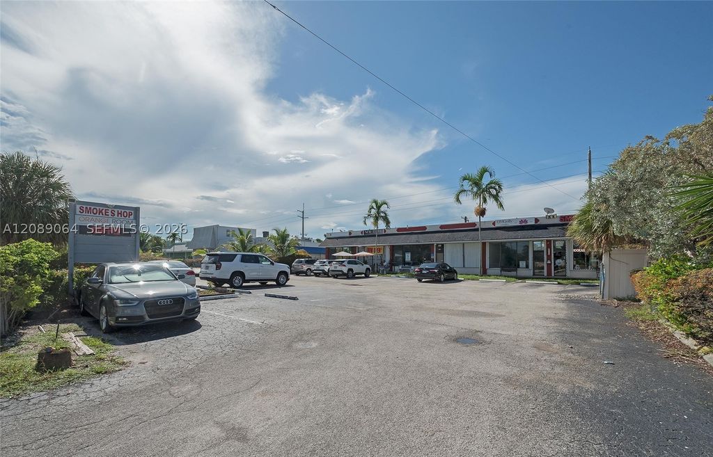 690 E Mcnab Rd, Pompano Beach, FL 33060