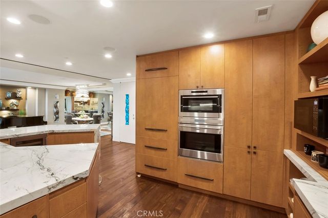 700 Front Street 2302, San Diego, CA 92101