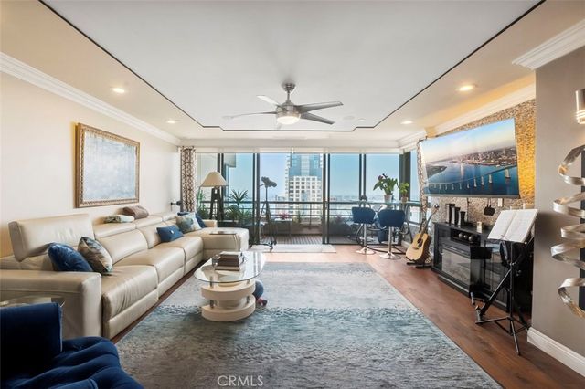 700 Front Street 2302, San Diego, CA 92101