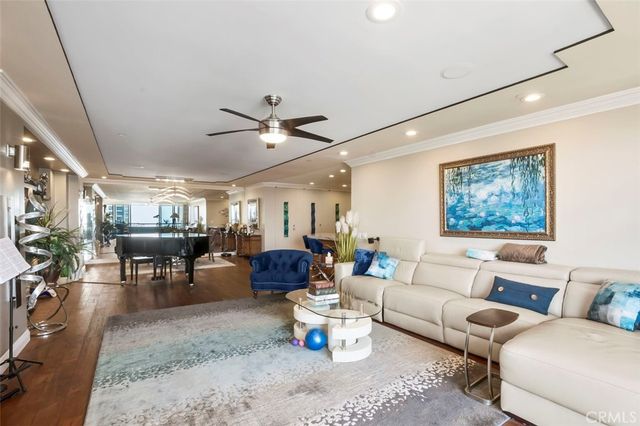 700 Front Street 2302, San Diego, CA 92101