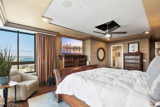 700 Front Street 2302, San Diego, CA 92101