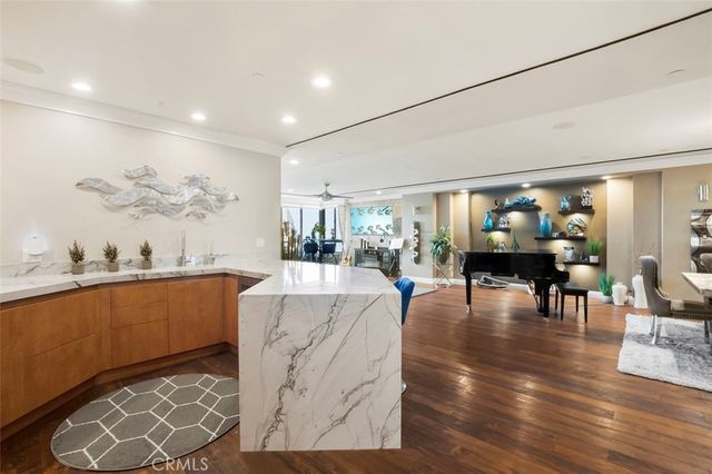 700 Front Street 2302, San Diego, CA 92101