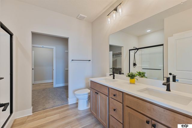 12011 S 114th Avenue, Papillion, NE 68046