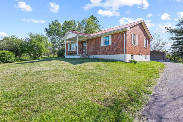 210 Bunker Hill Road, Paris, KY 40361