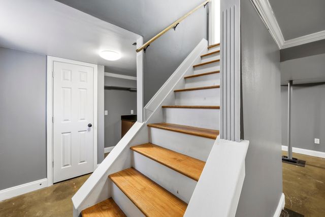210 Bunker Hill Road, Paris, KY 40361