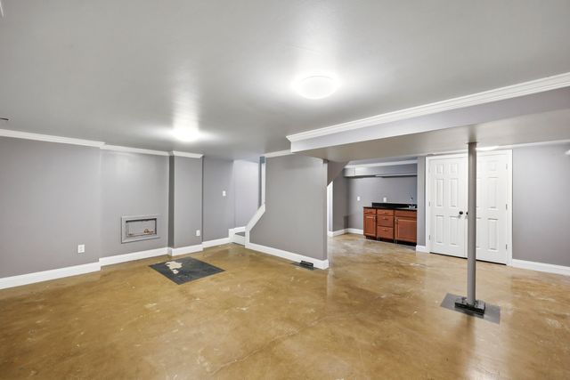 210 Bunker Hill Road, Paris, KY 40361
