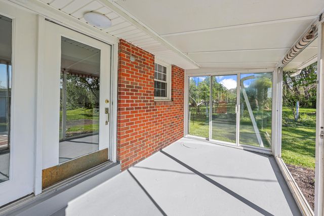 210 Bunker Hill Road, Paris, KY 40361