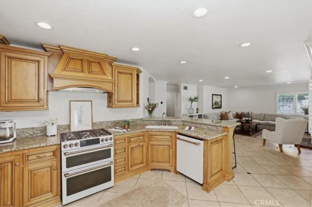 9130 Ewing, Riverside, CA 92508