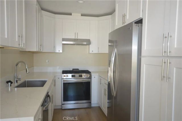 1002 Nancy, Costa Mesa, CA 92627