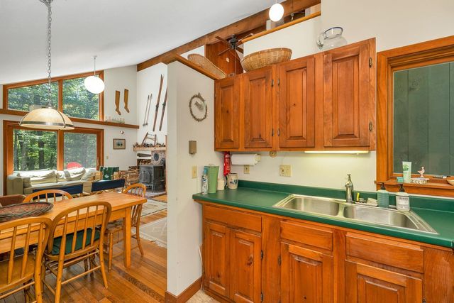 1383 King Hill Road, New London, NH 03257