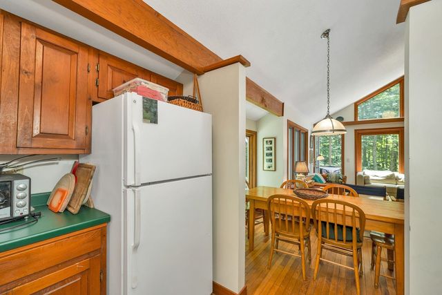 1383 King Hill Road, New London, NH 03257