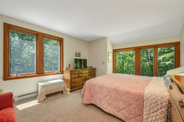 1383 King Hill Road, New London, NH 03257