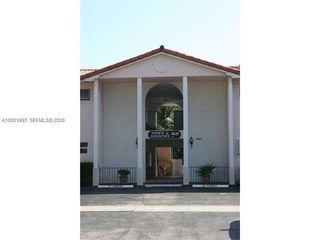 1431 S 14th Avenue 207, Hollywood, FL 33020