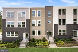 16992 ALICIA AVE, Dumfries, VA 22026