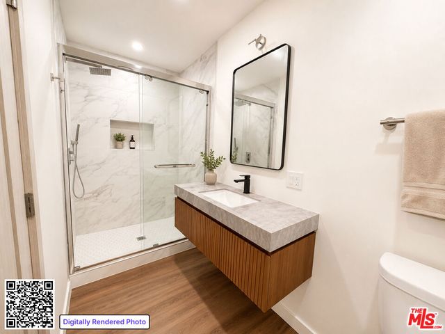 2449 N Beachwood Drive 11, Hollywood Hills, CA 90068