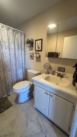 506 E Broadway 6, Boston, MA 02127