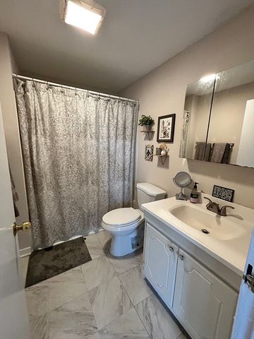 506 E Broadway 6, Boston, MA 02127